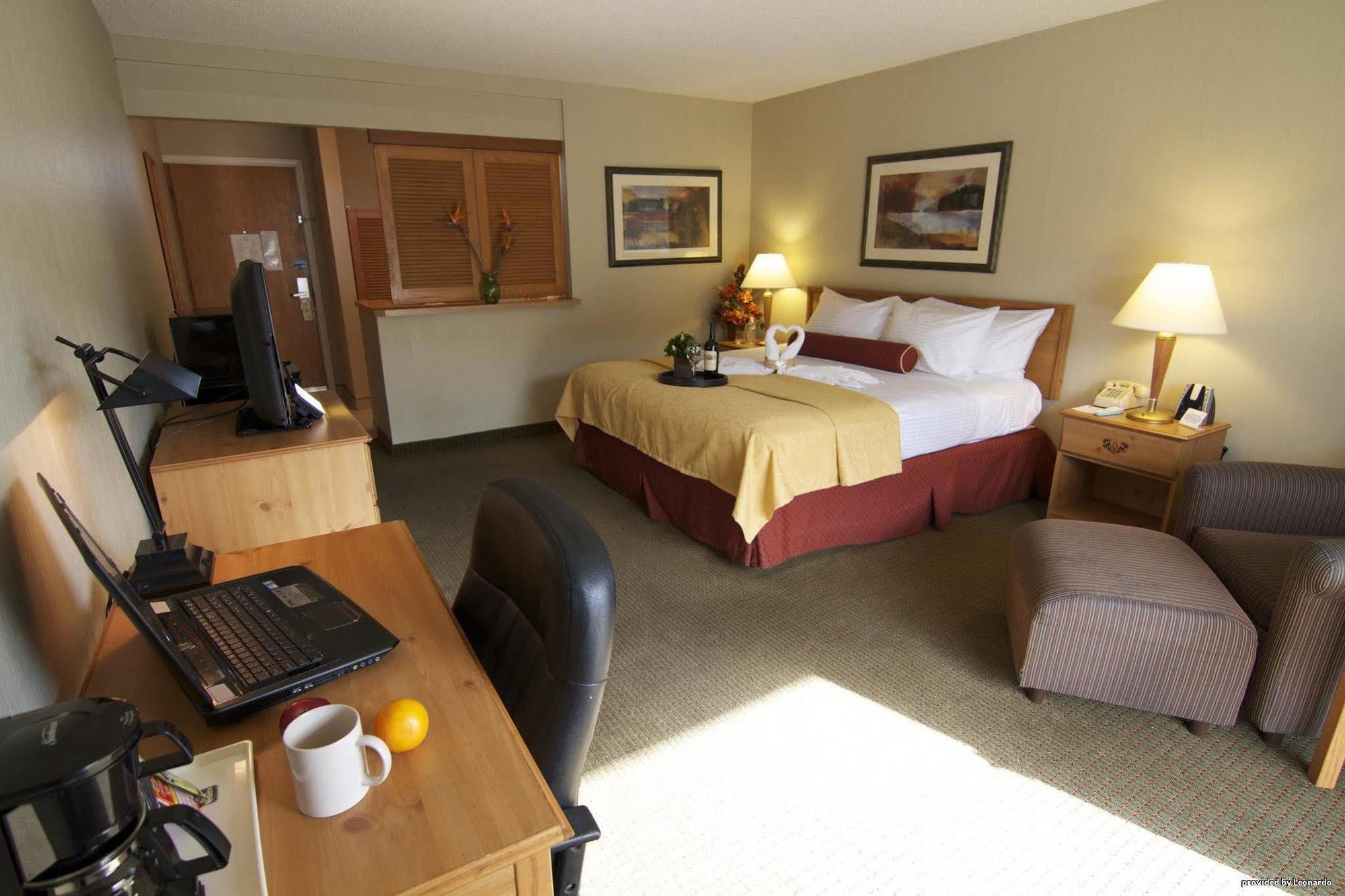 Best Western Andersen'S Inn Santa Nella Bagian luar foto